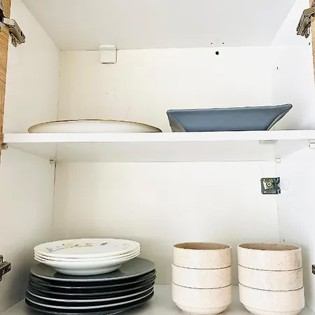 Location And Comfortable House Homestay